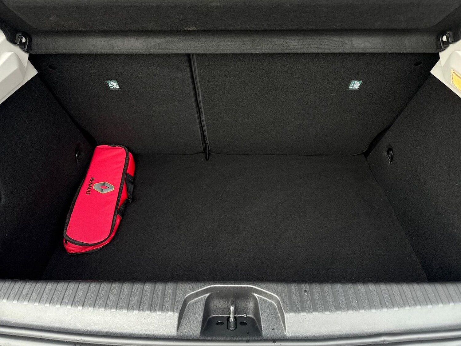 Used Renault Clio 2022 for sale - 76198407: Photo 17