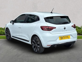 Used Renault Clio 2022 for sale - 75536686: Photo