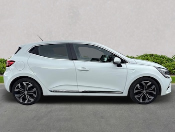 Used Renault Clio 2022 for sale - 75536686: Photo