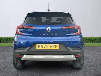 Used Renault Captur 2023 for sale - 78646663: Photo