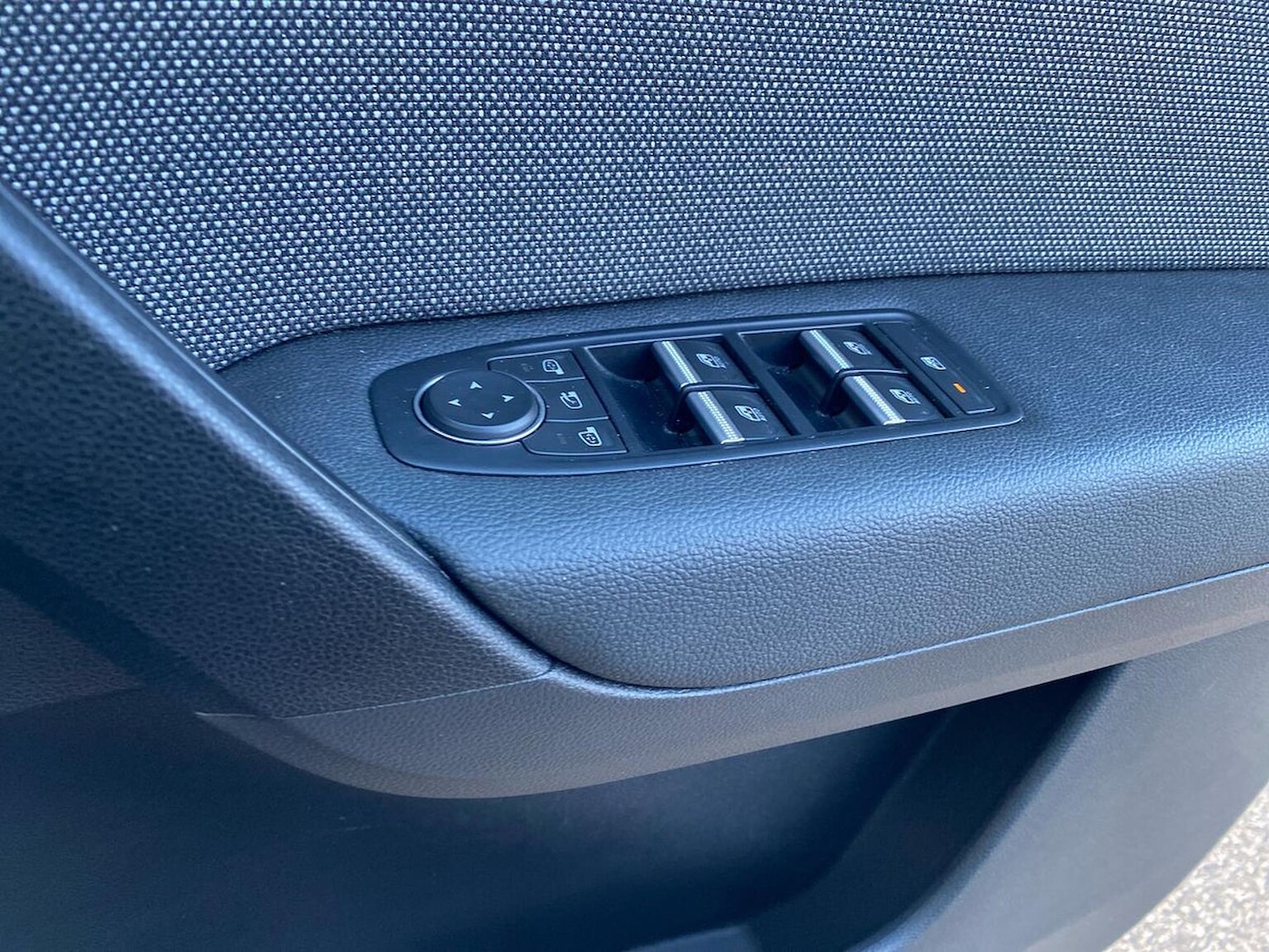 Used Renault Captur 2025 for sale - 76897094: Photo 21