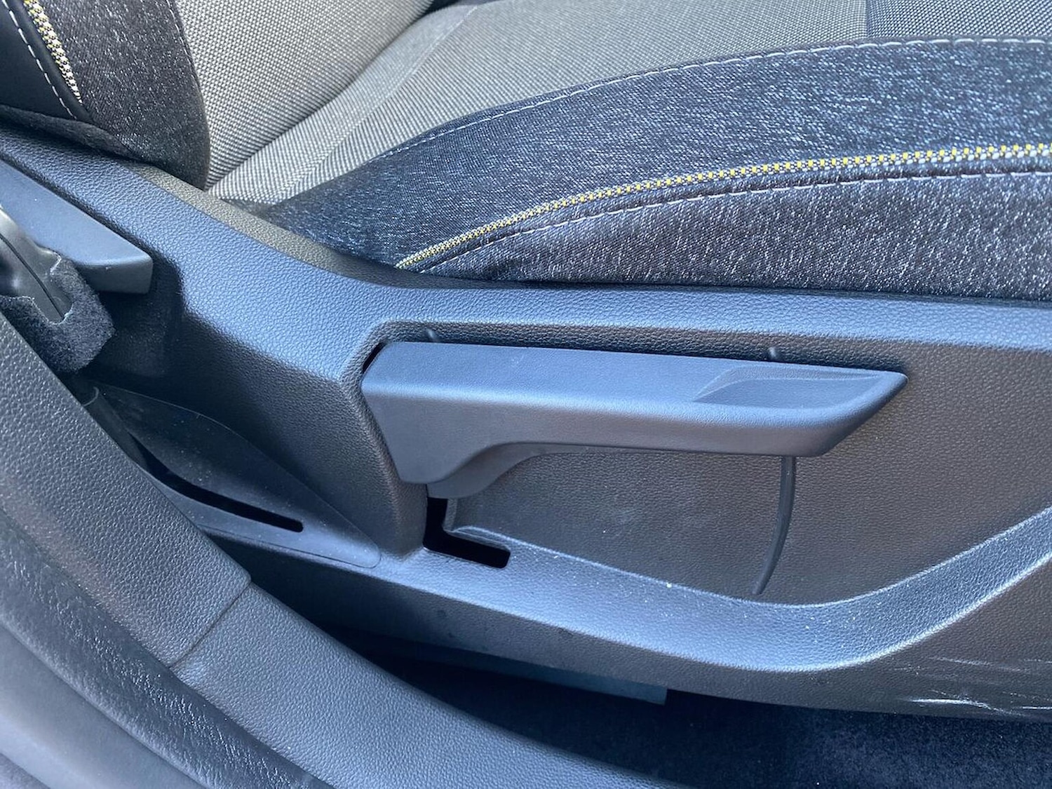 Used Renault Captur 2025 for sale - 76897094: Photo 30