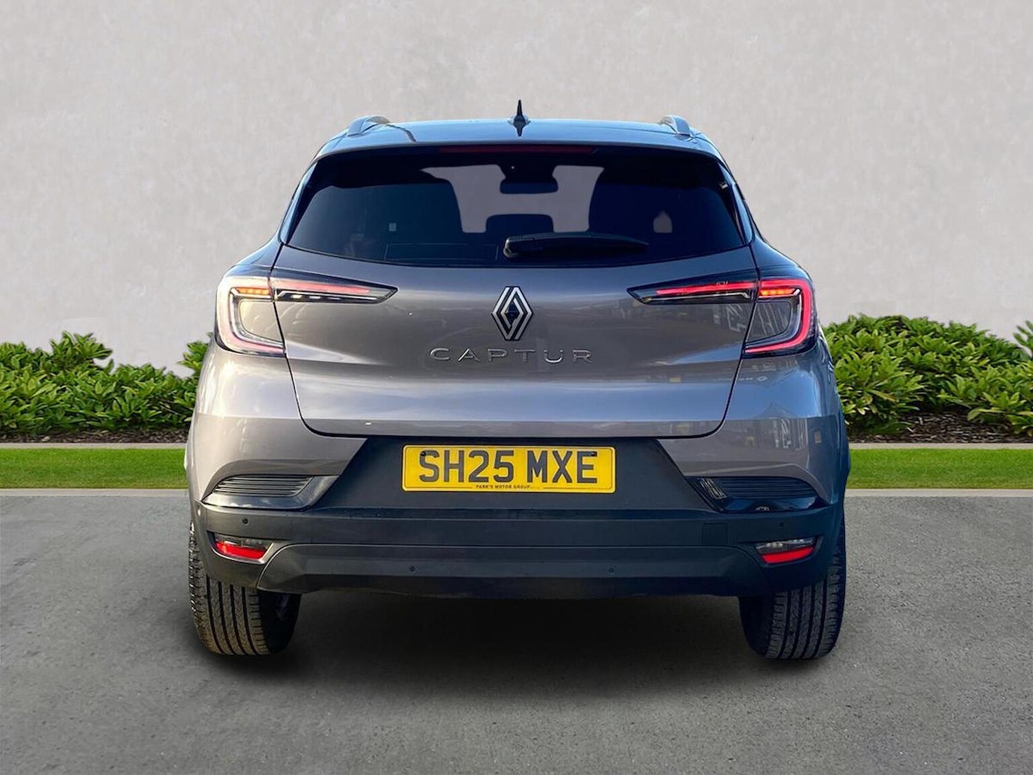 Used Renault Captur 2025 for sale - 76897094: Photo 4