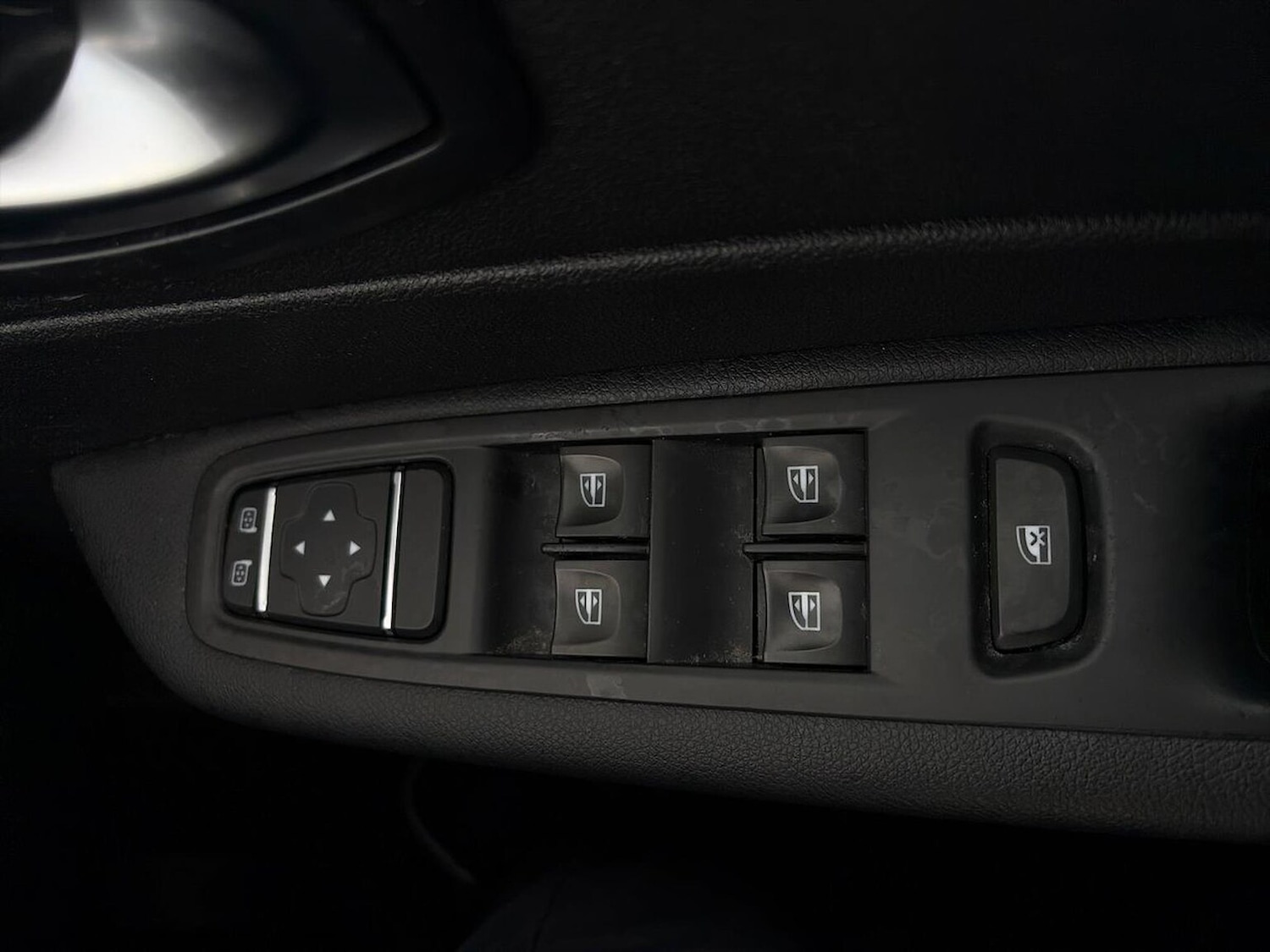 Used Renault Captur 2018 for sale - 77008263: Photo 21