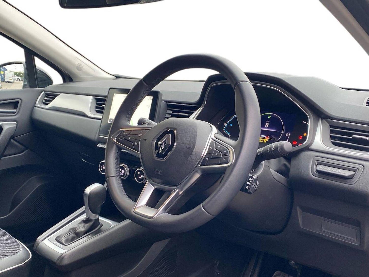 Used Renault Captur 2023 for sale - 78106316: Photo 15