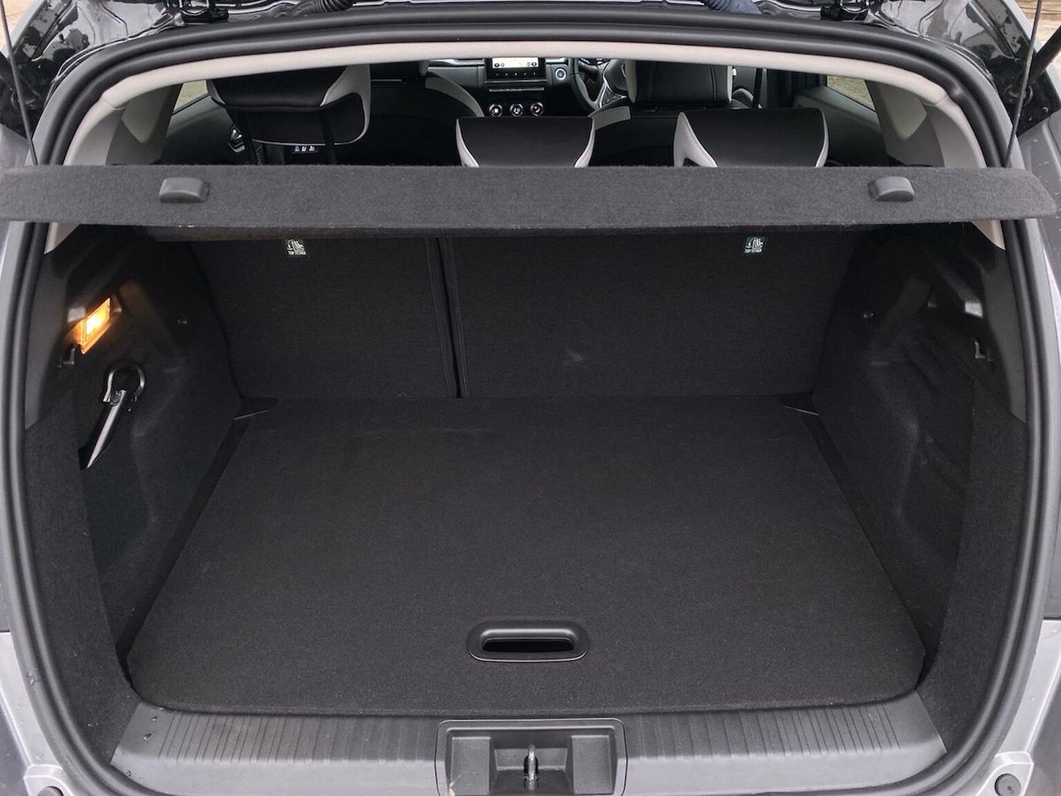 Used Renault Captur 2023 for sale - 78106316: Photo 17