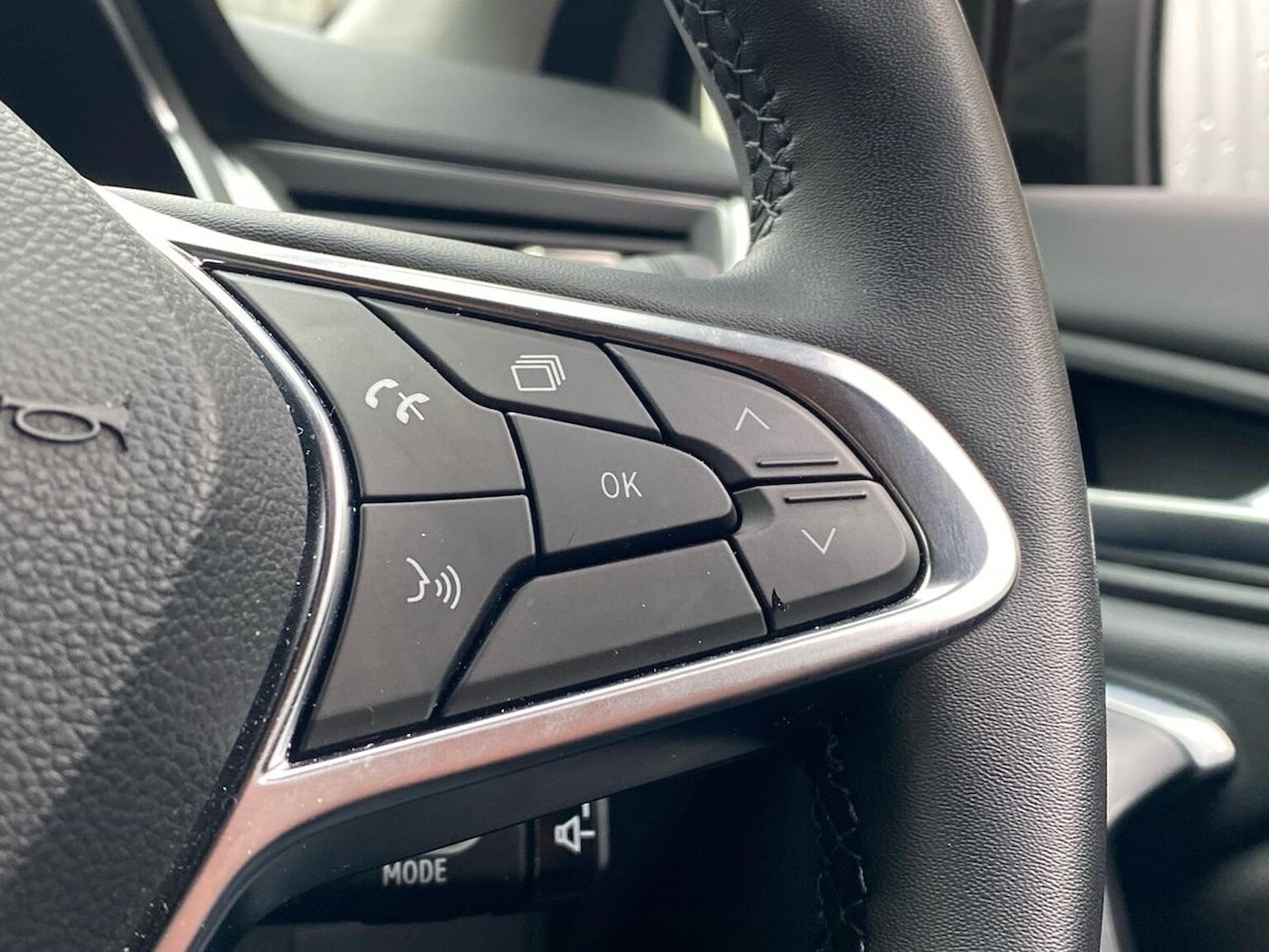 Used Renault Captur 2023 for sale - 78106316: Photo 26