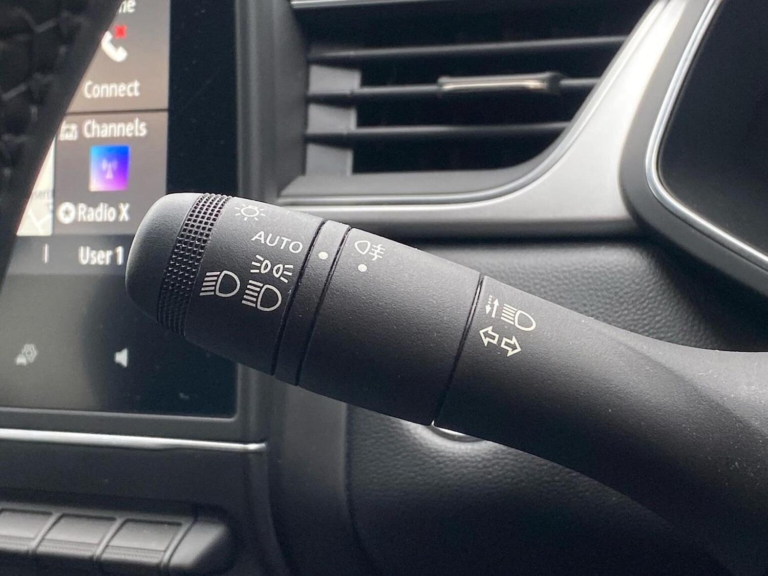 Used Renault Captur 2023 for sale - 78106316: Photo 29