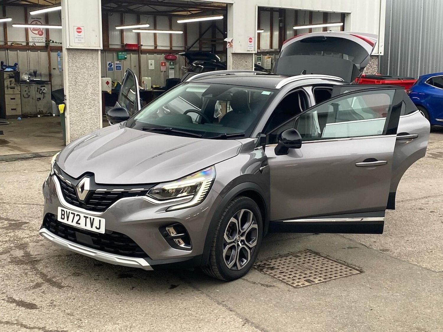 Used Renault Captur 2023 for sale - 78106316: Photo 37