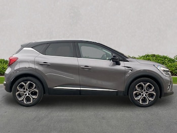 Used Renault Captur 2023 for sale - 78106316: Photo