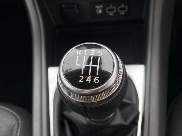 Used Renault Captur 2022 for sale - 76225018: Photo 41
