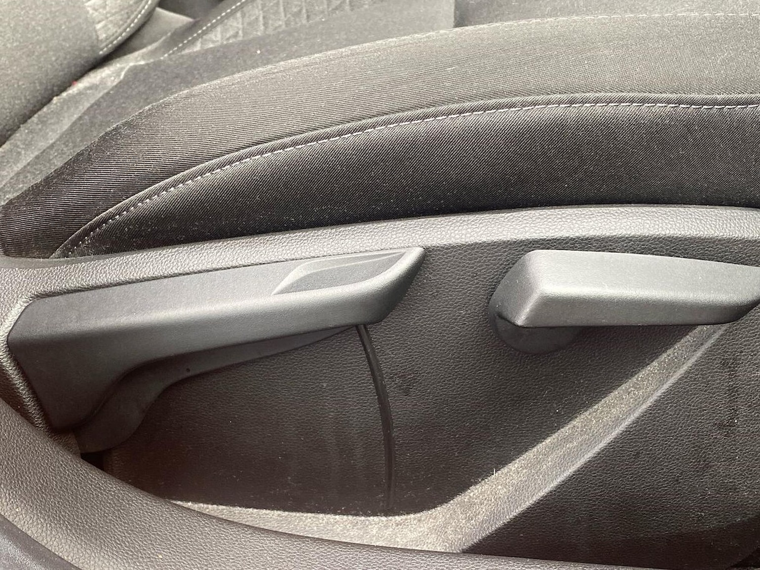 Used Renault Clio 2020 for sale - 76335182: Photo 30