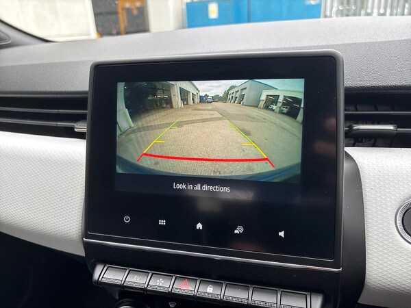 Used Renault Clio 2022 for sale - 76225023: Photo 23