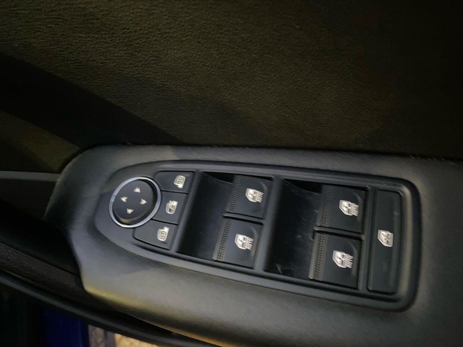 Used Renault Captur 2022 for sale - 77012356: Photo 23