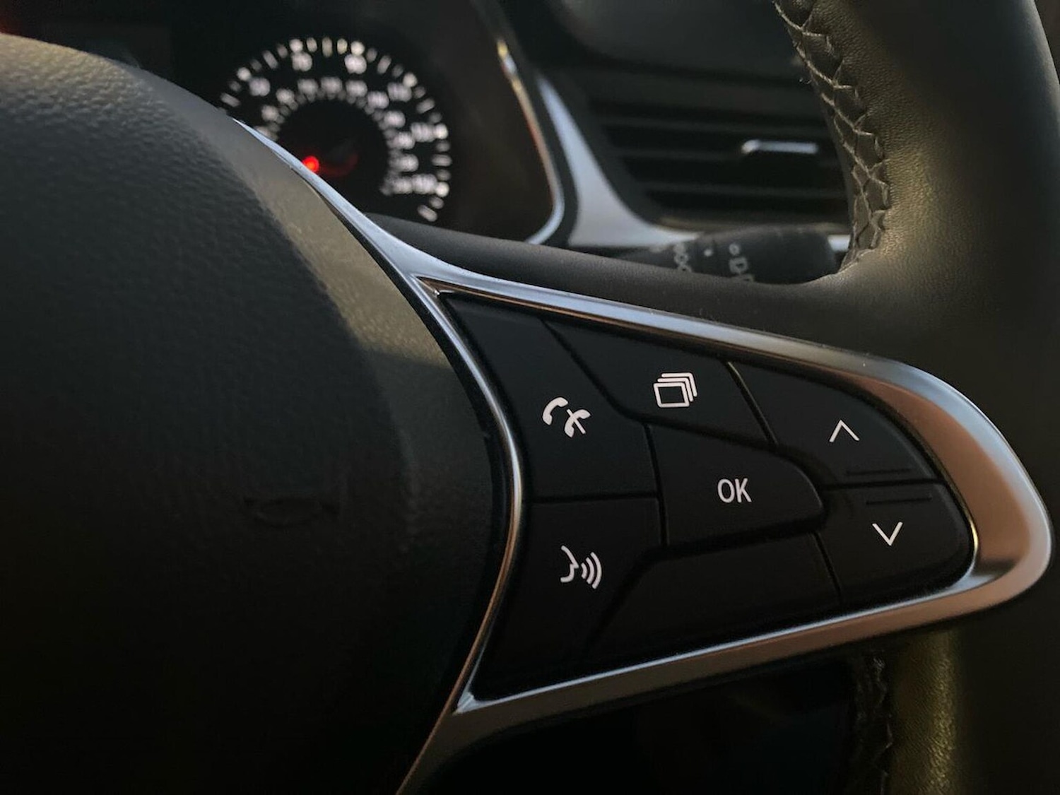 Used Renault Captur 2022 for sale - 77012356: Photo 28