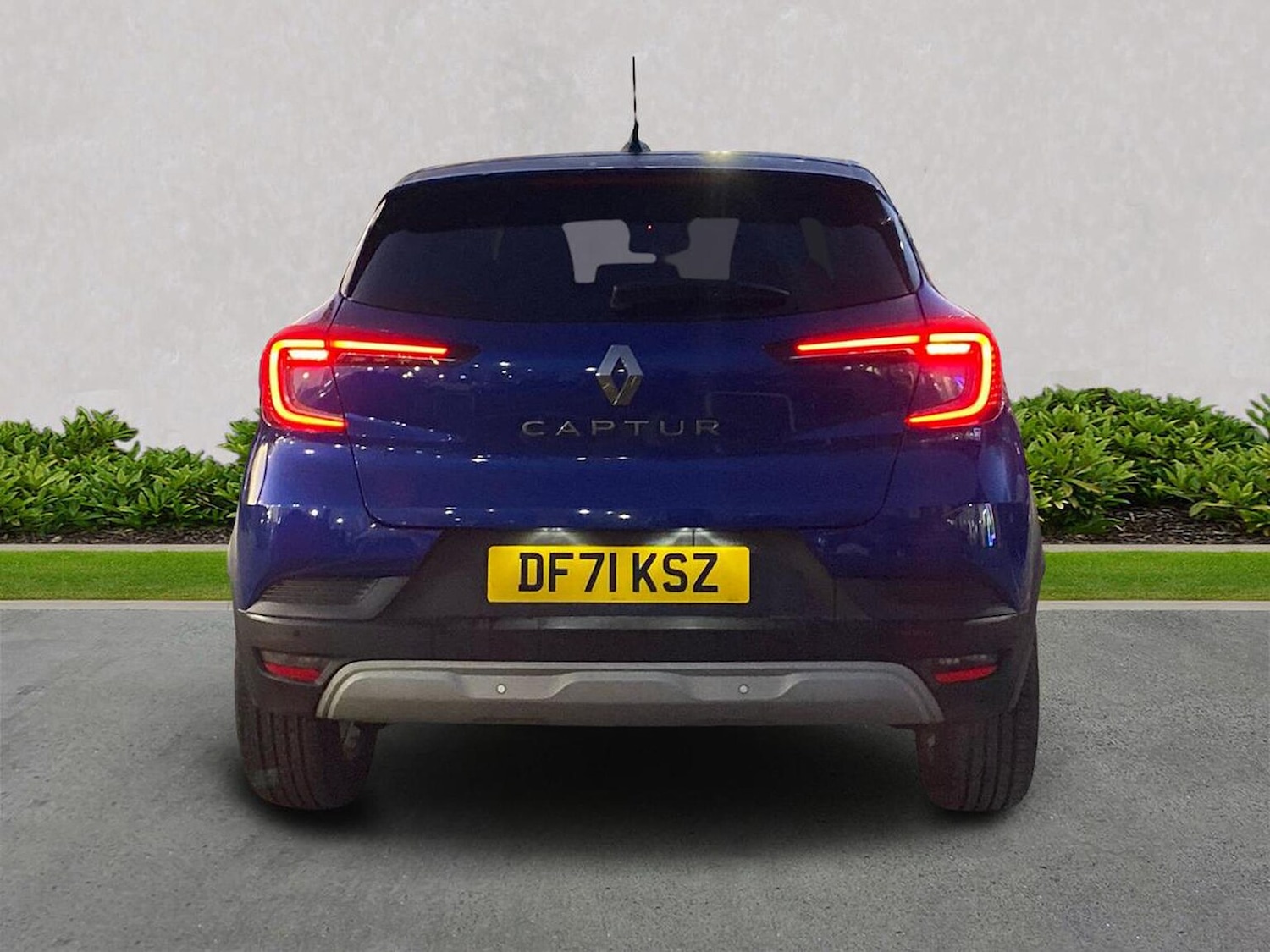 Used Renault Captur 2022 for sale - 77012356: Photo 6