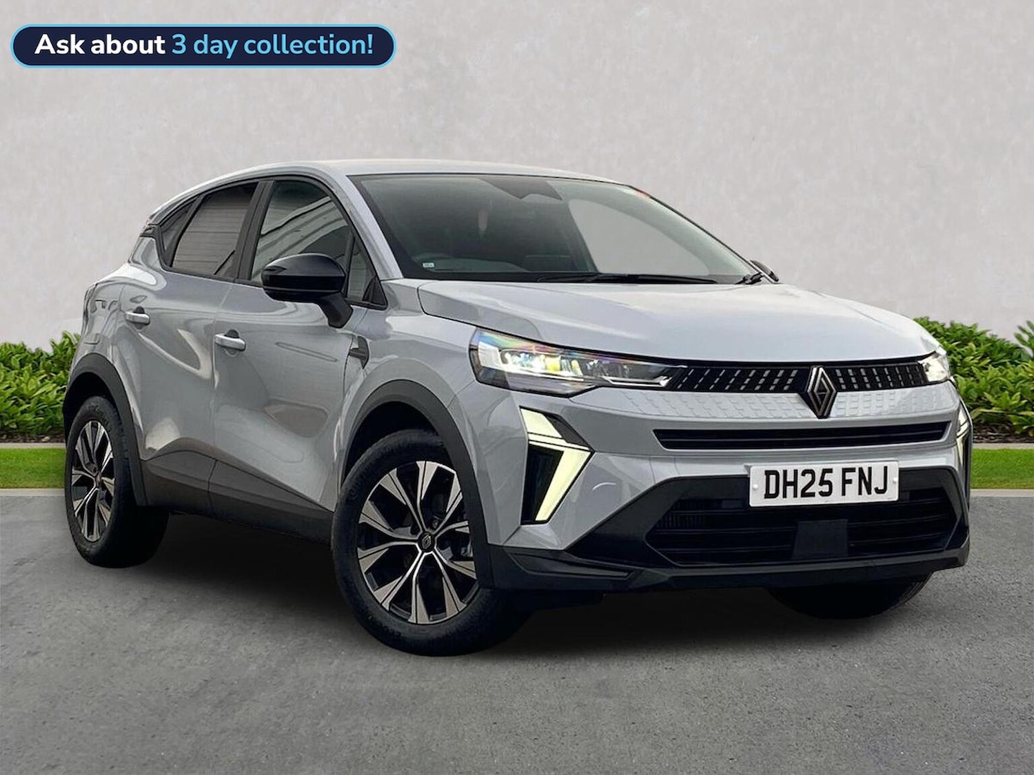 Used Renault Captur 2025 for sale - 77789563: Photo 1