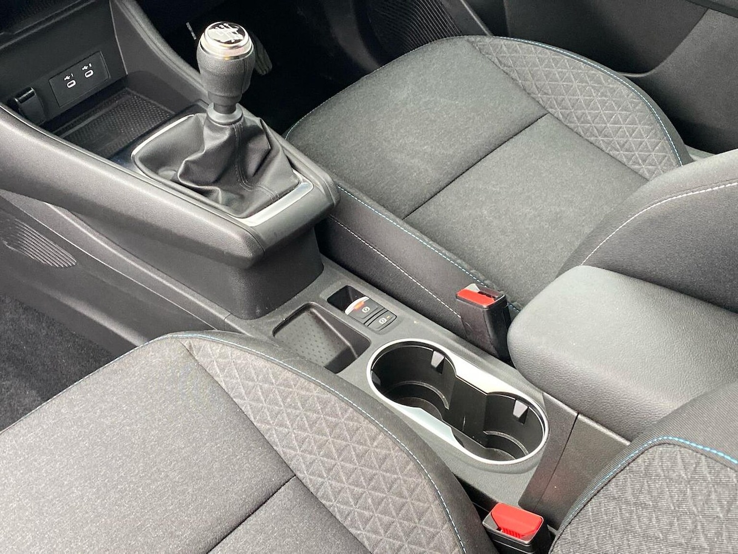 Used Renault Captur 2025 for sale - 77789563: Photo 13