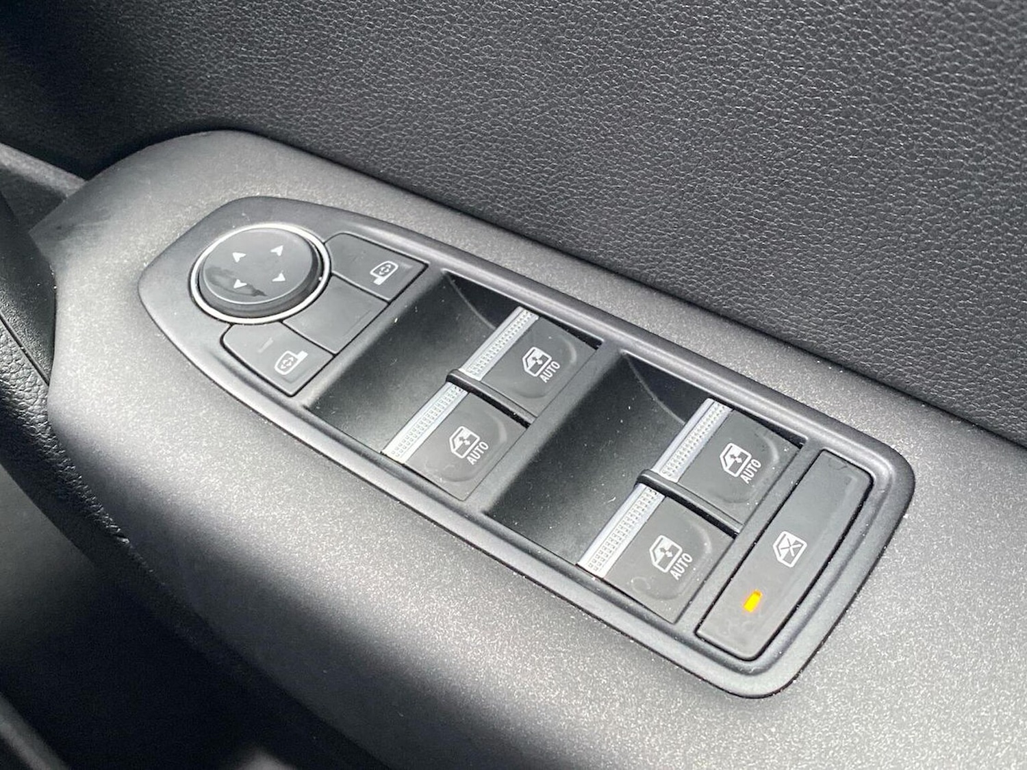 Used Renault Captur 2025 for sale - 77789563: Photo 21