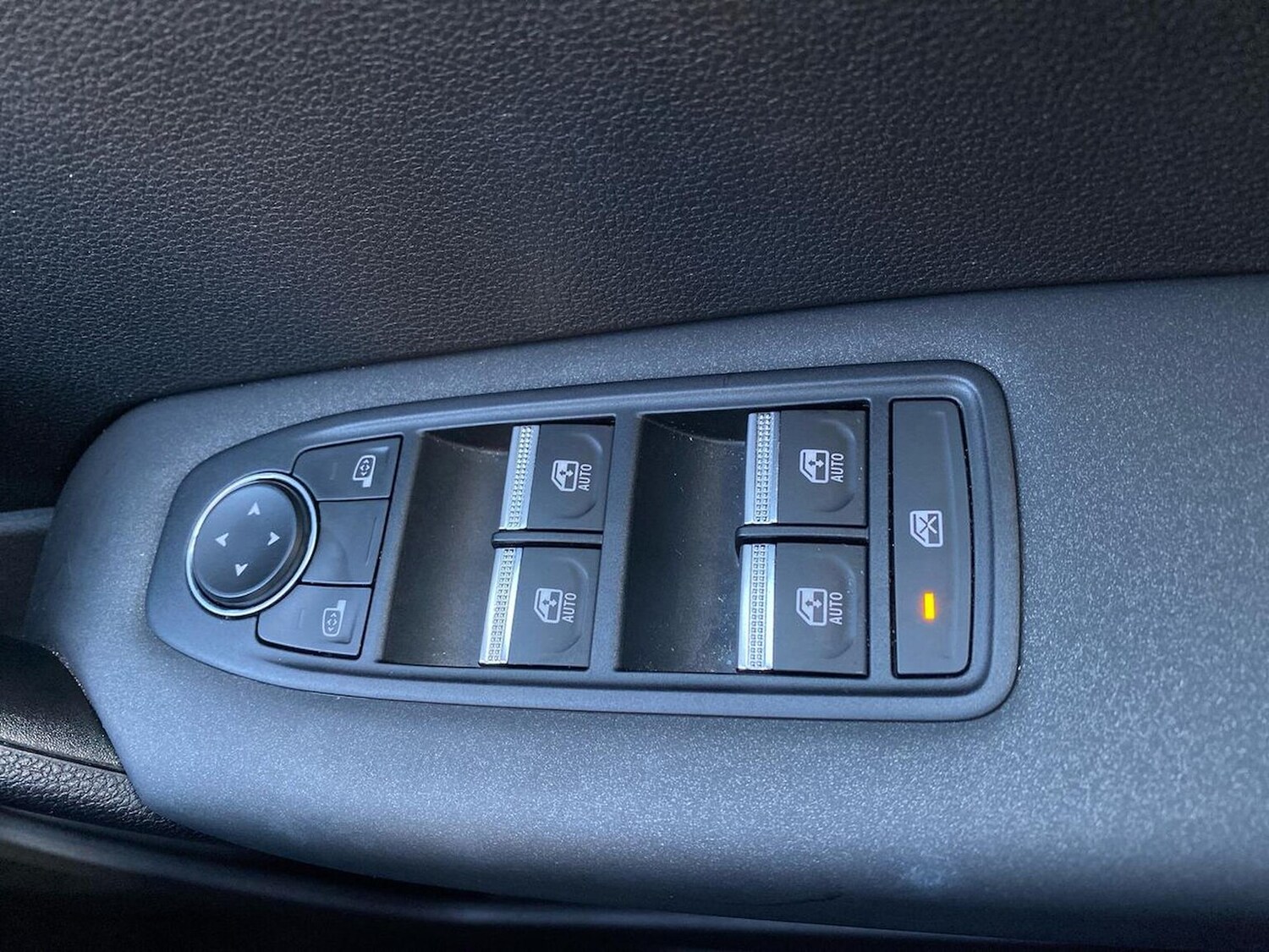 Used Renault Captur 2025 for sale - 76799338: Photo 21