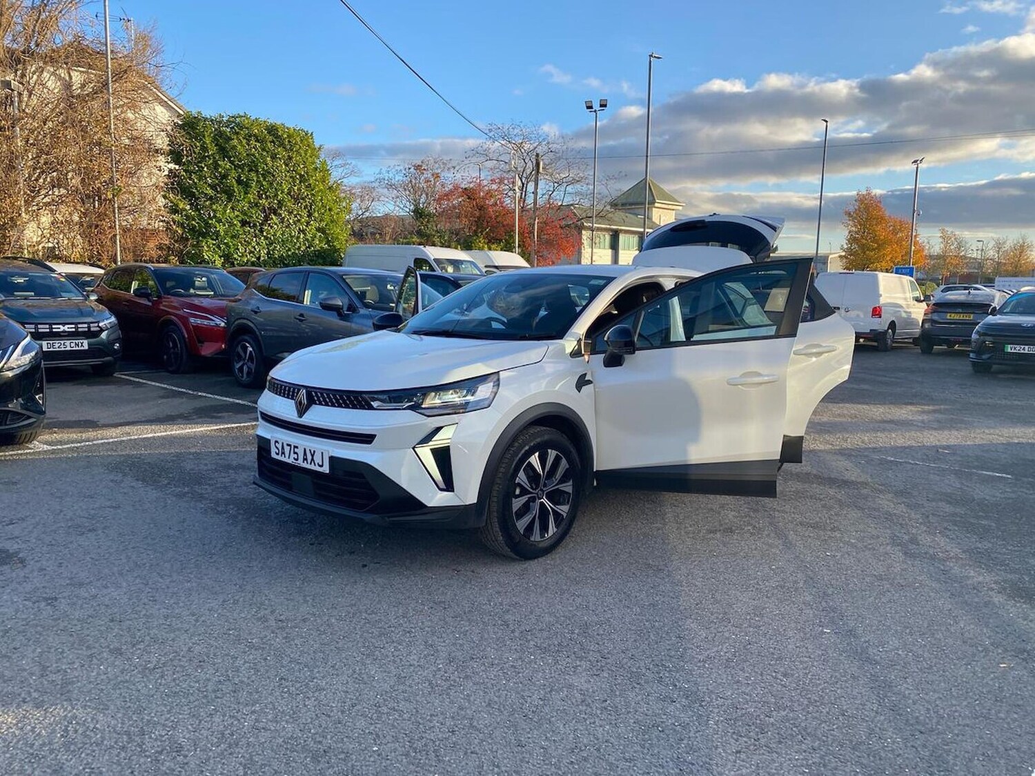 Used Renault Captur 2025 for sale - 76799338: Photo 40