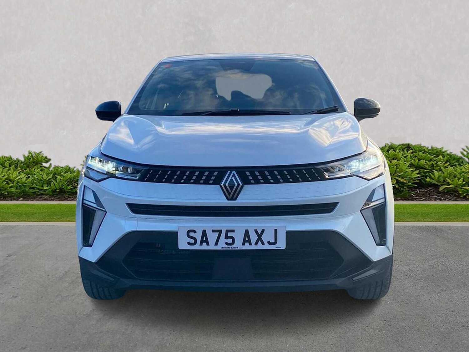 Used Renault Captur 2025 for sale - 76799338: Photo 5