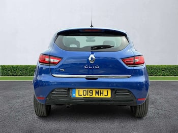 Used Renault Clio 2019 for sale - 79652217: Photo