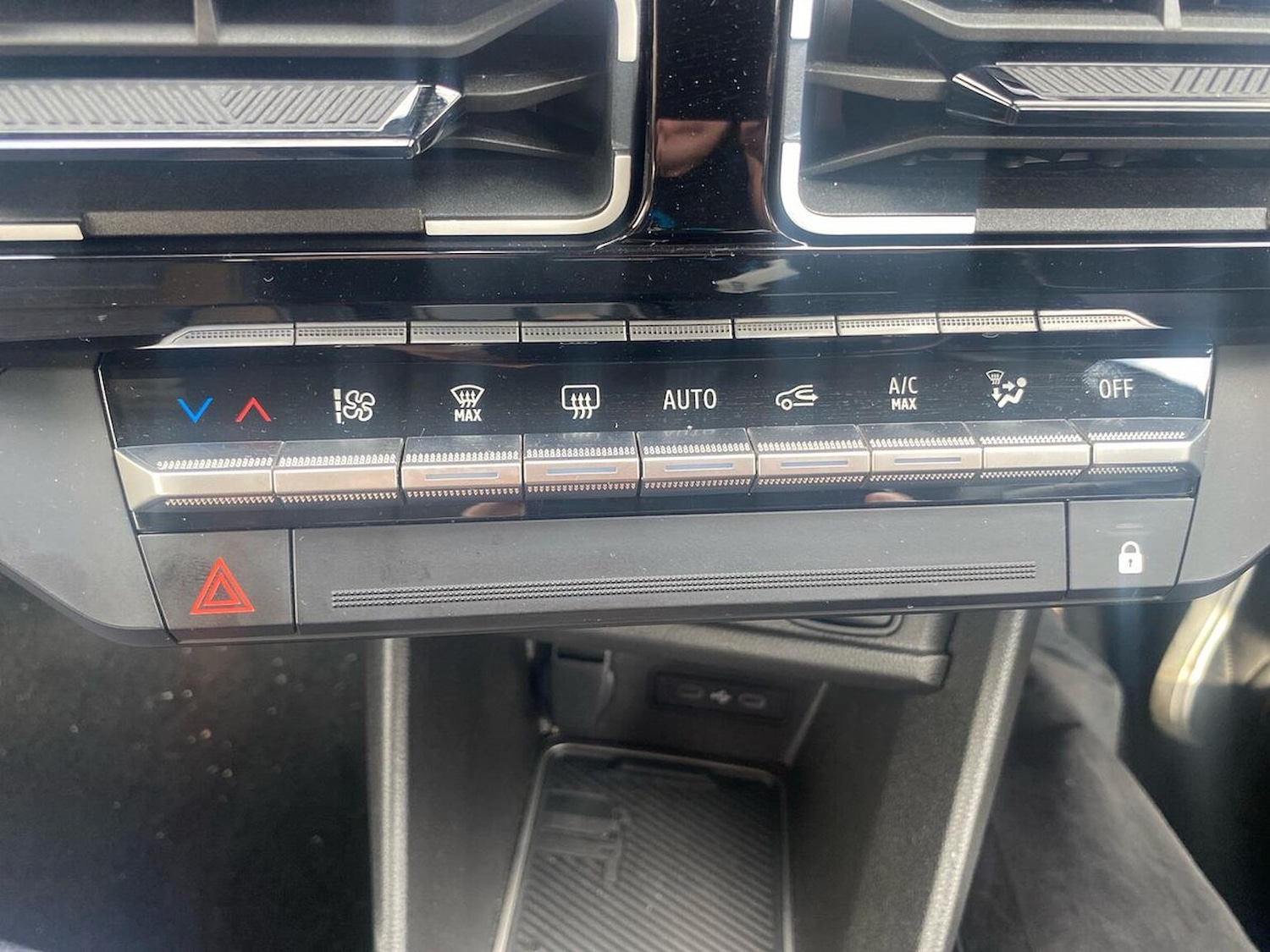 Used Renault 5 2025 for sale - 77488191: Photo 12