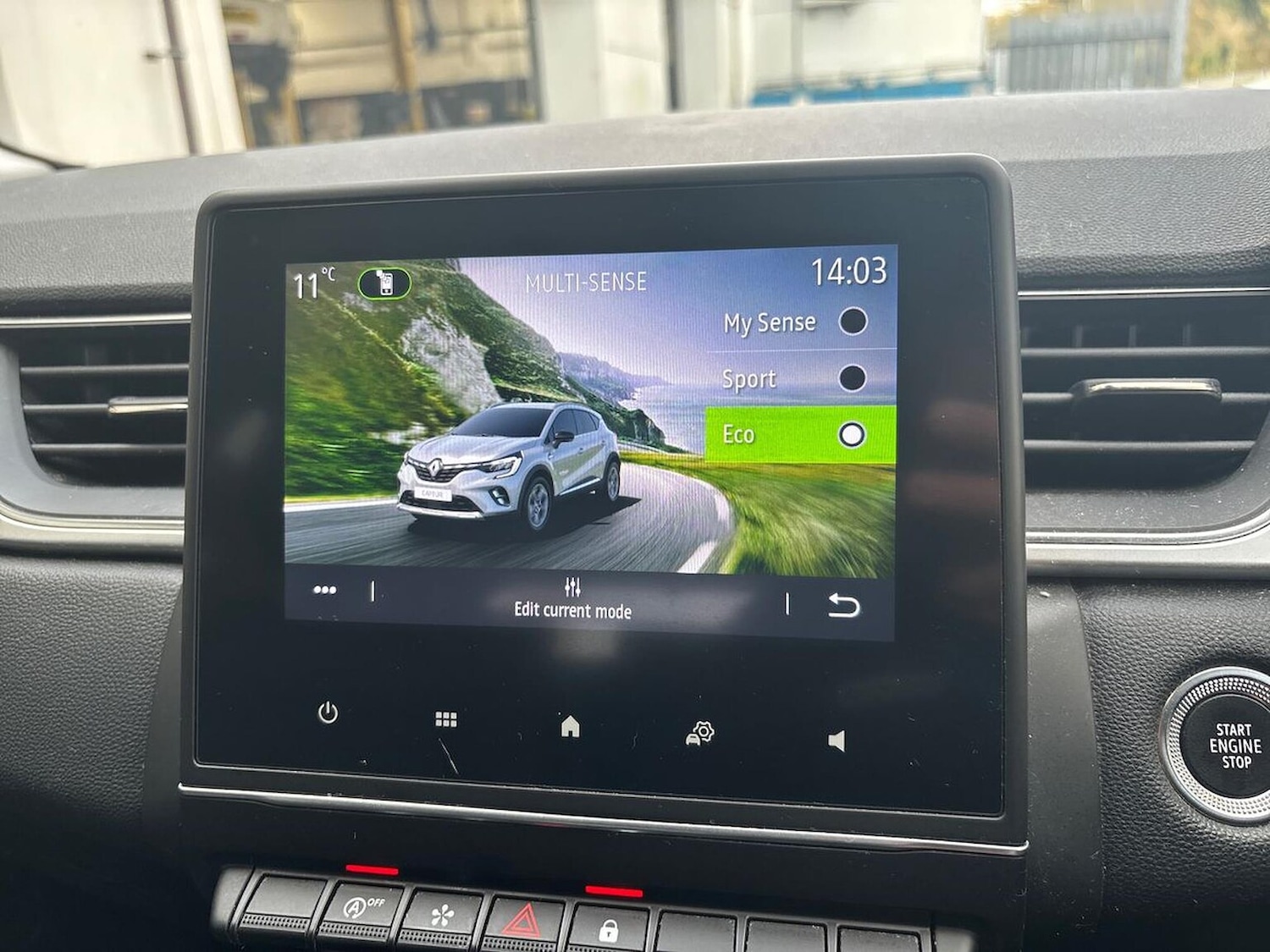 Used Renault Captur 2022 for sale - 76638897: Photo 25