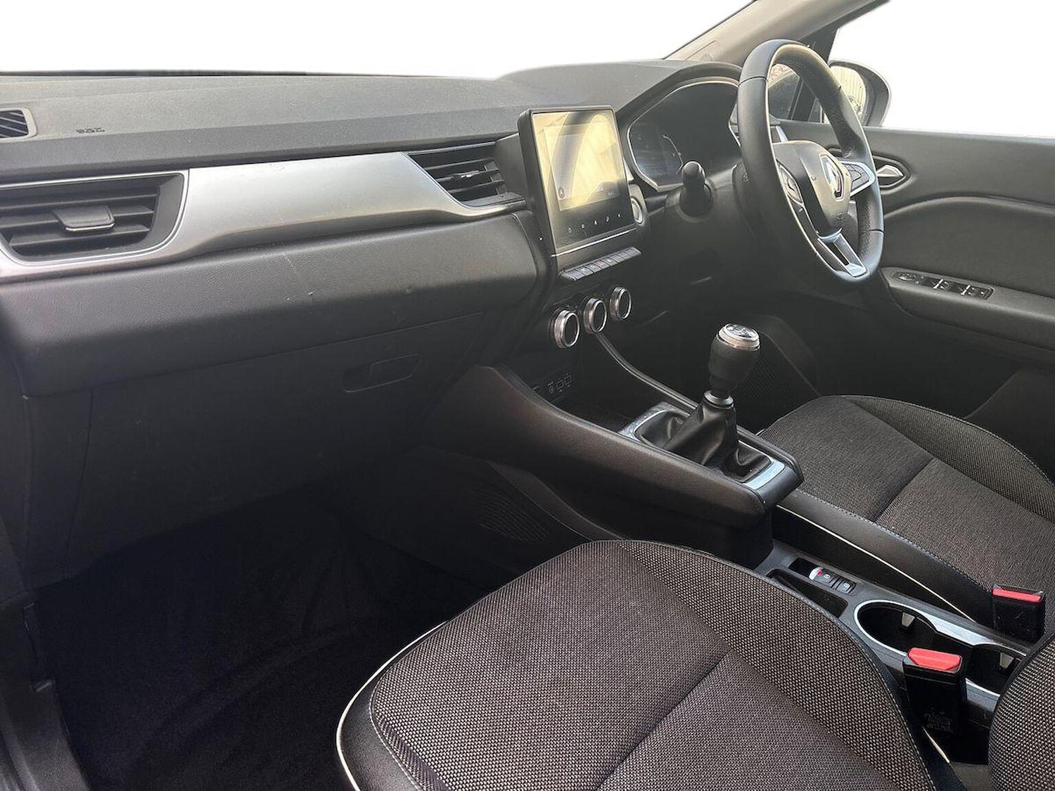 Used Renault Captur 2022 for sale - 76638897: Photo 7