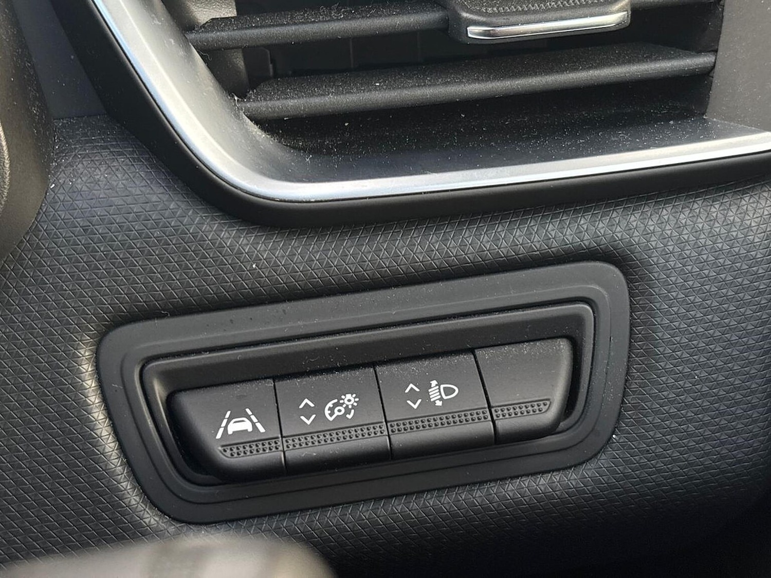 Used Renault Clio 2021 for sale - 76518621: Photo 22