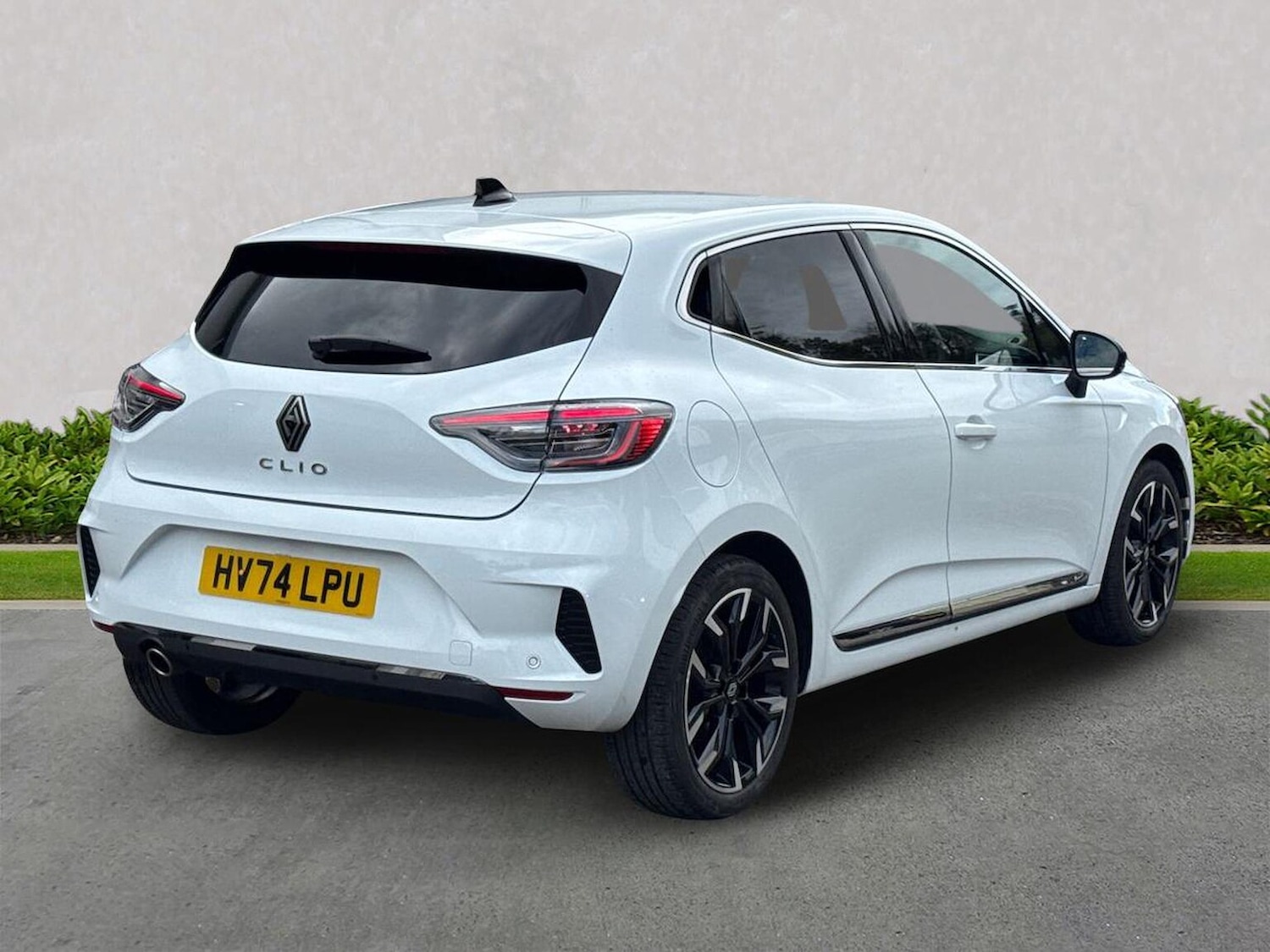 Used Renault Clio 2024 for sale - 76335178: Photo 18