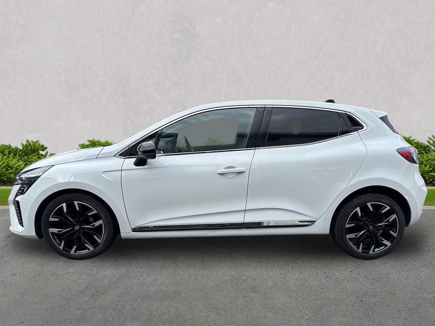 Used Renault Clio 2024 for sale - 76335178: Photo 19