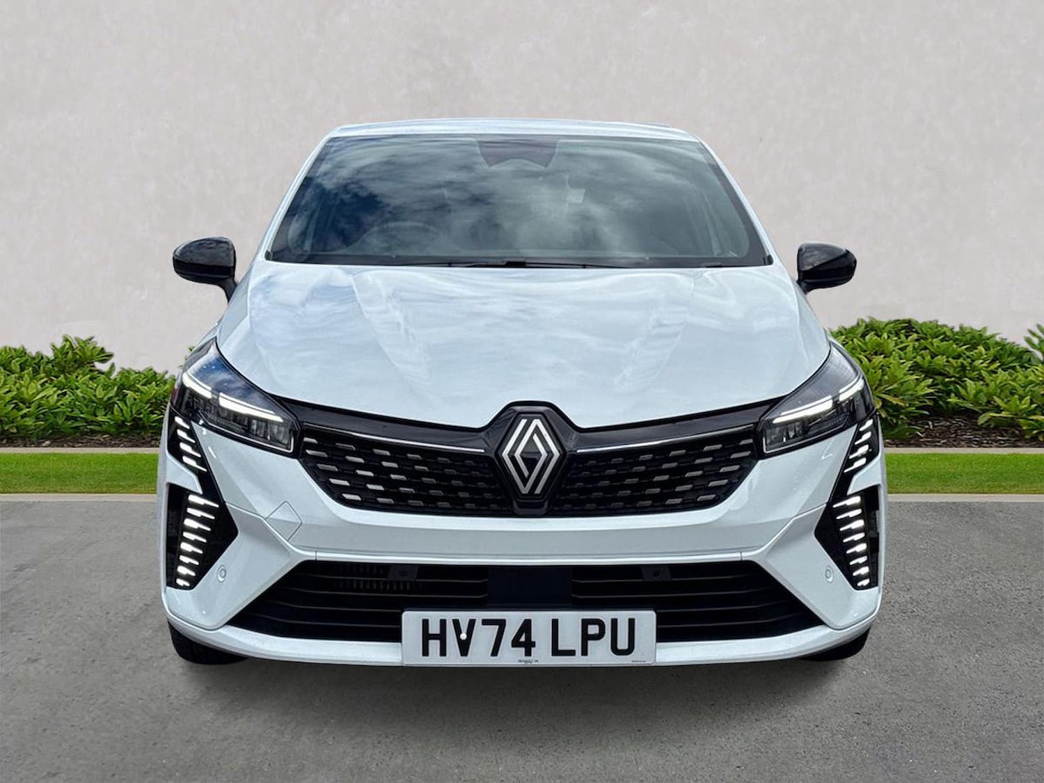 Used Renault Clio 2024 for sale - 76335178: Photo 5