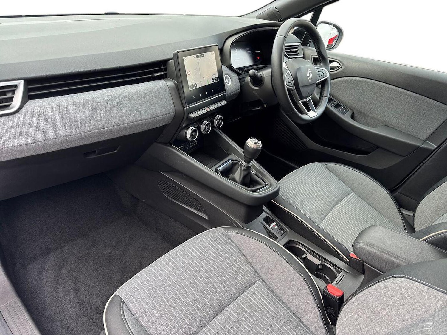 Used Renault Clio 2024 for sale - 76335178: Photo 7
