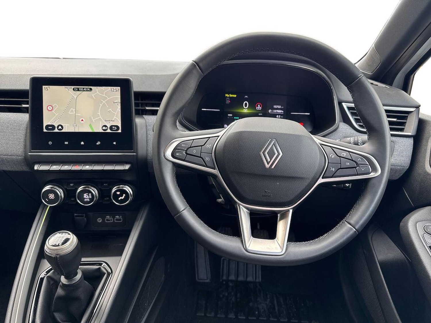 Used Renault Clio 2024 for sale - 76335178: Photo 9