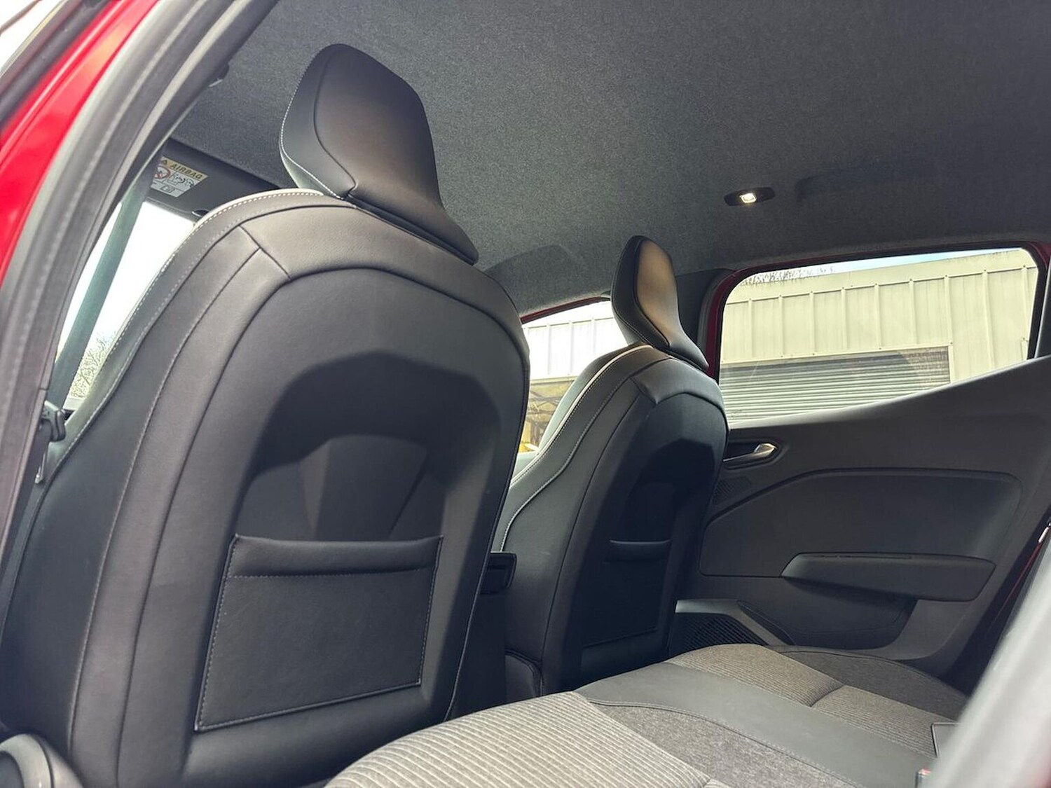 Used Renault Clio 2022 for sale - 76725852: Photo 32