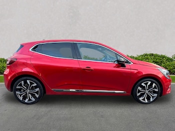 Used Renault Clio 2022 for sale - 76725852: Photo