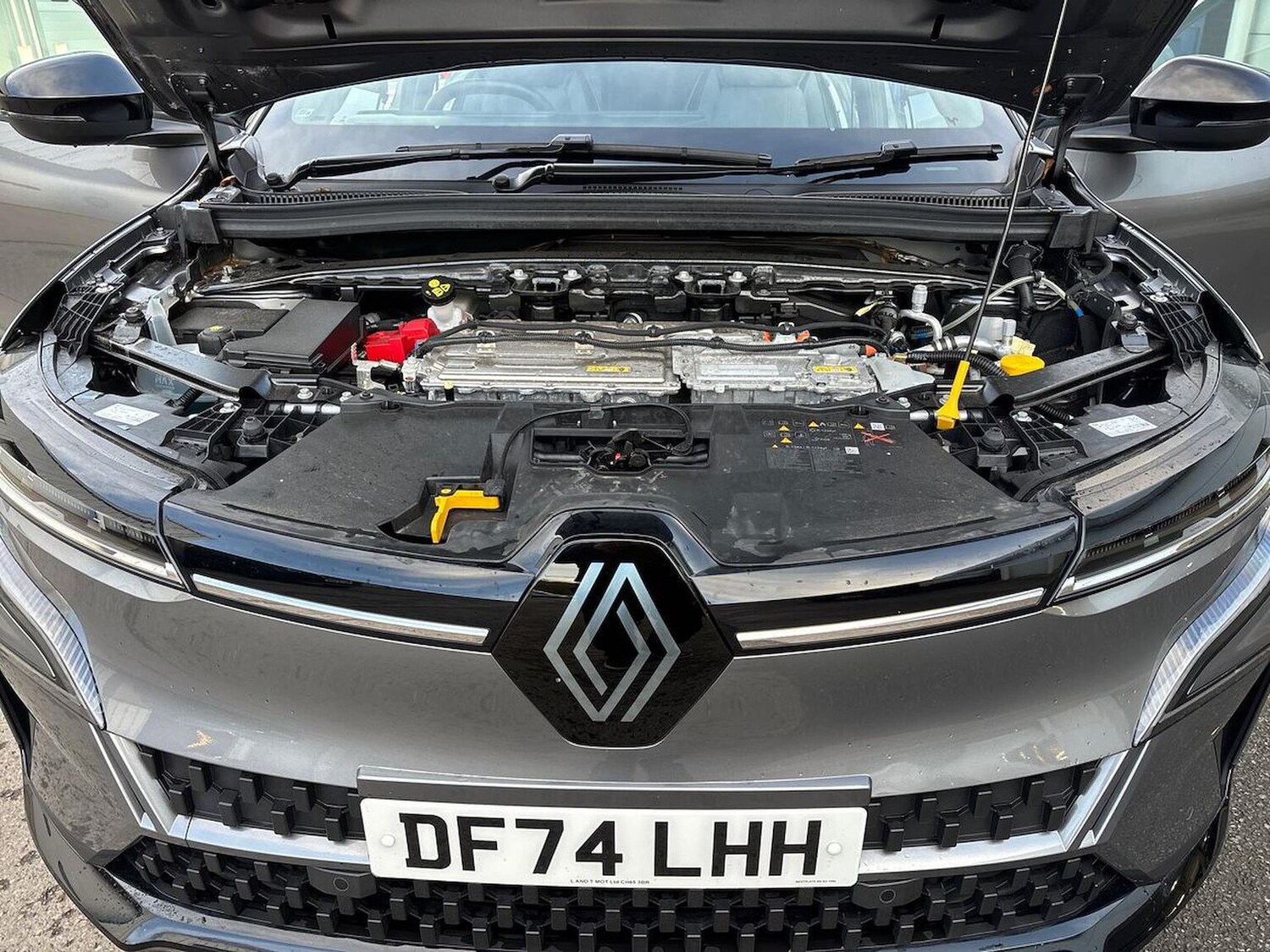 Used Renault Megane E Tech 2024 for sale - 76785149: Photo 39