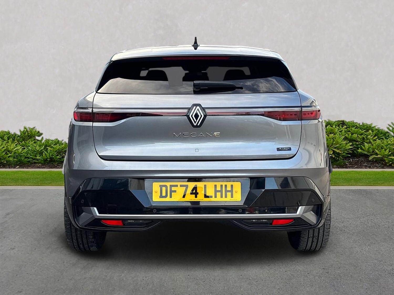 Used Renault Megane E Tech 2024 for sale - 76785149: Photo 4