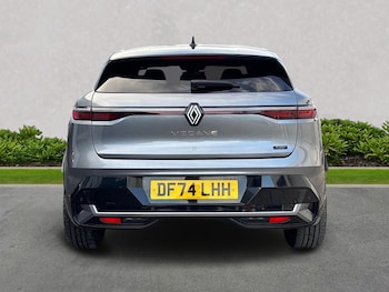 Used Renault Megane E Tech 2024 for sale - 76785149: Photo