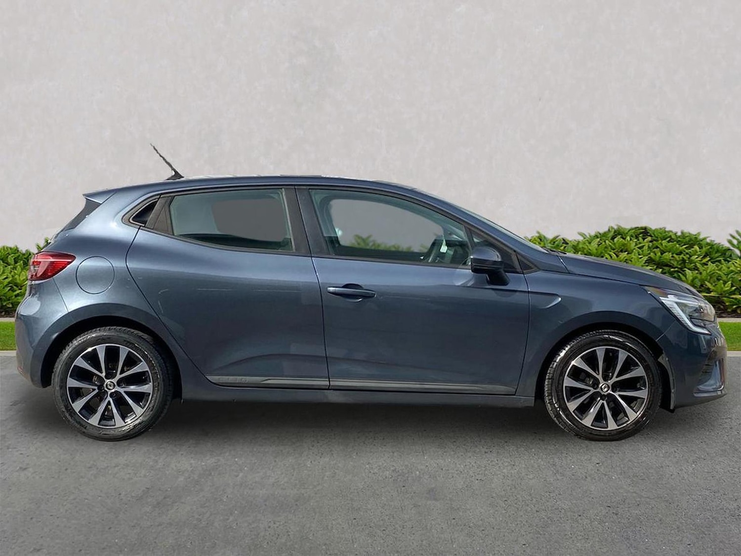 Used Renault Clio 2022 for sale - 78195676: Photo 3