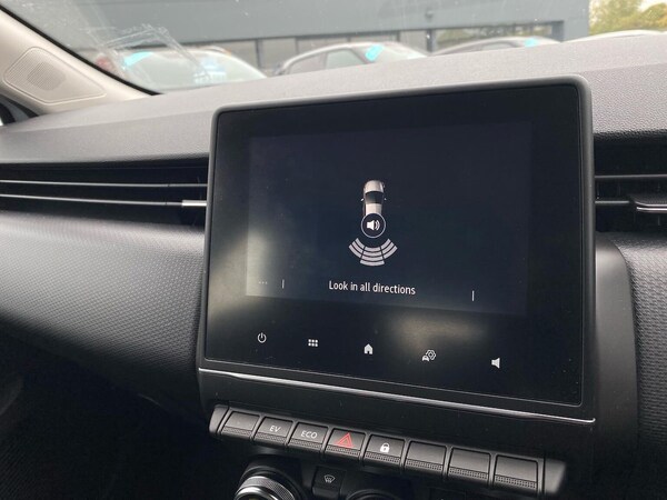 Used Renault Clio 2023 for sale - 76281167: Photo 23
