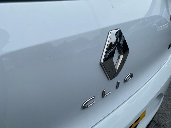 Used Renault Clio 2023 for sale - 76281167: Photo 34