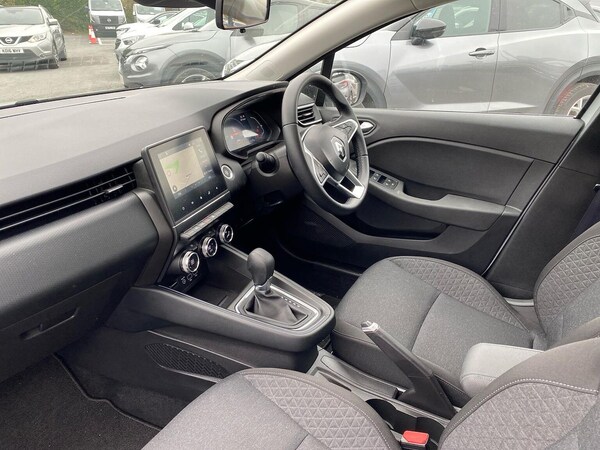 Used Renault Clio 2023 for sale - 76281167: Photo 7