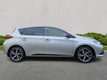 Used Toyota Auris 2017 for sale - 75975304: Photo