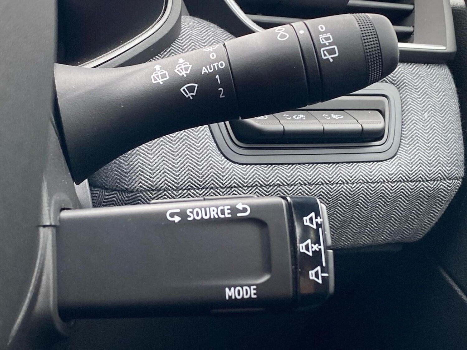 Used Renault Clio 2026 for sale - 78195867: Photo 28