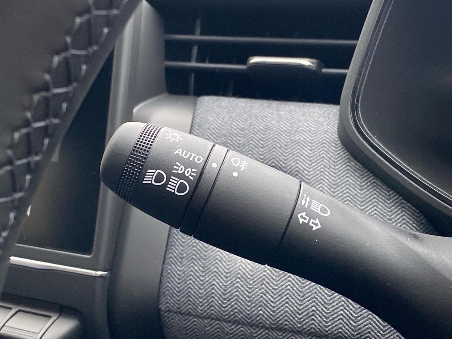 Used Renault Clio 2026 for sale - 78195867: Photo 29