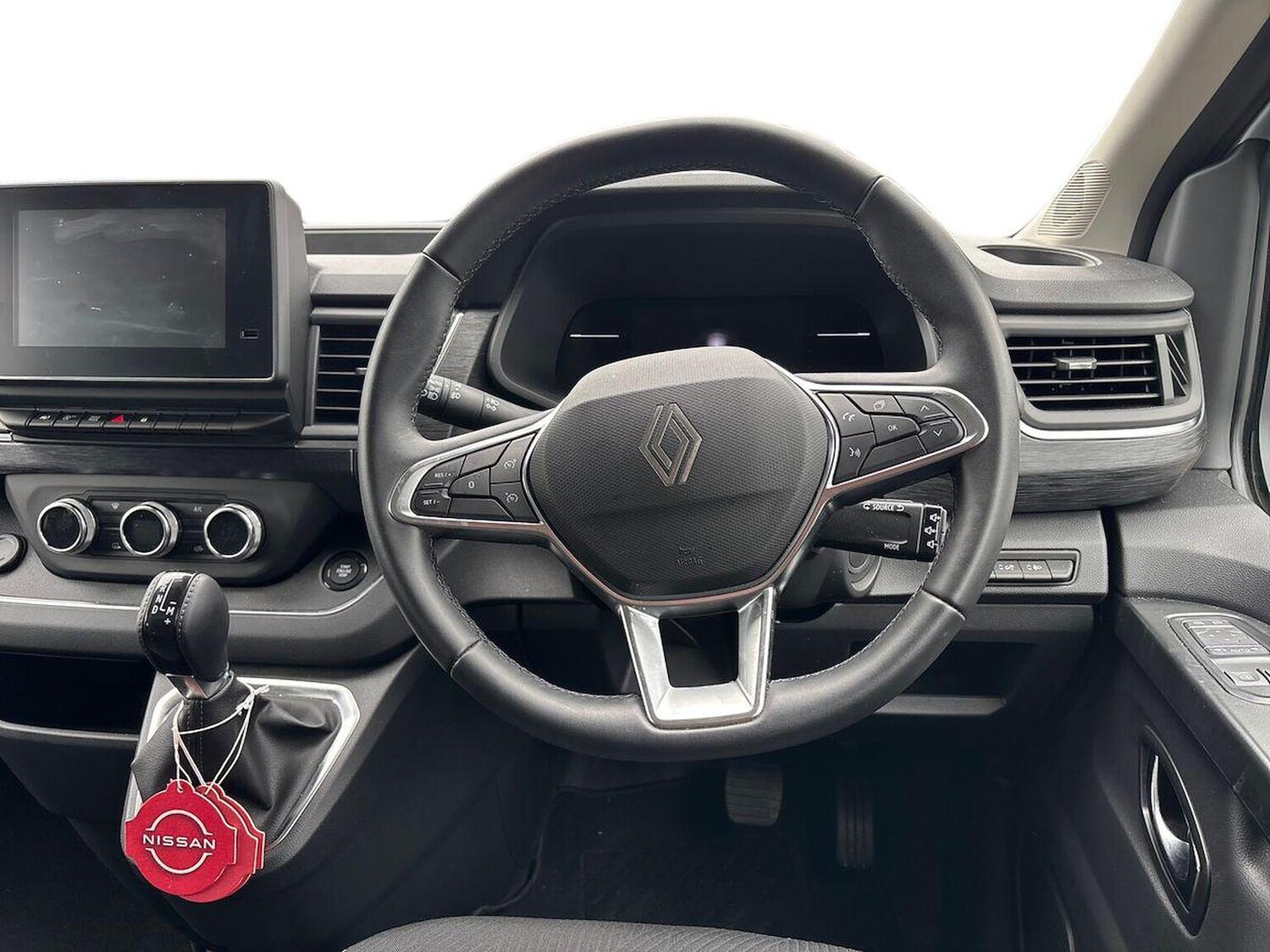 Used Renault Trafic 2025 for sale - 77488180: Photo 9