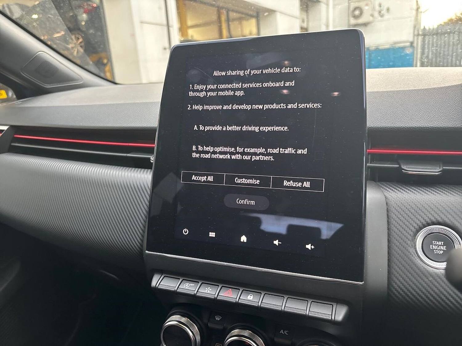 Used Renault Clio 2023 for sale - 76392491: Photo 11